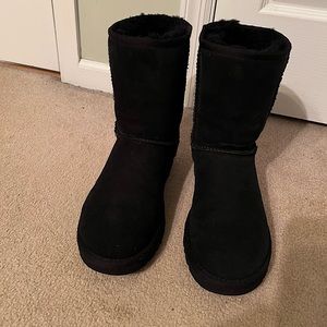 Ugg Classic Short Boots